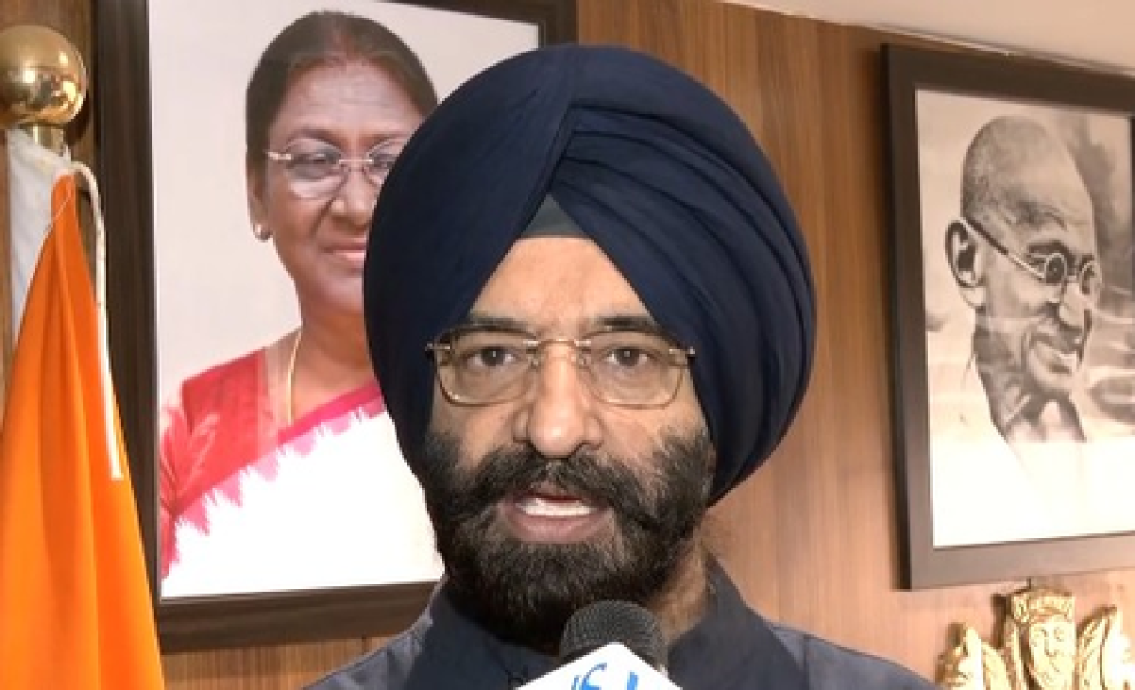 प्रदूषण फैलाने वाले वाहन सड़क पर न लाएं, मनजिंदर सिंह सिरसा की अपील प्रदूषण फैलाने वाले वाहन सड़क पर न लाएं, मनजिंदर सिंह सिरसा की अपील