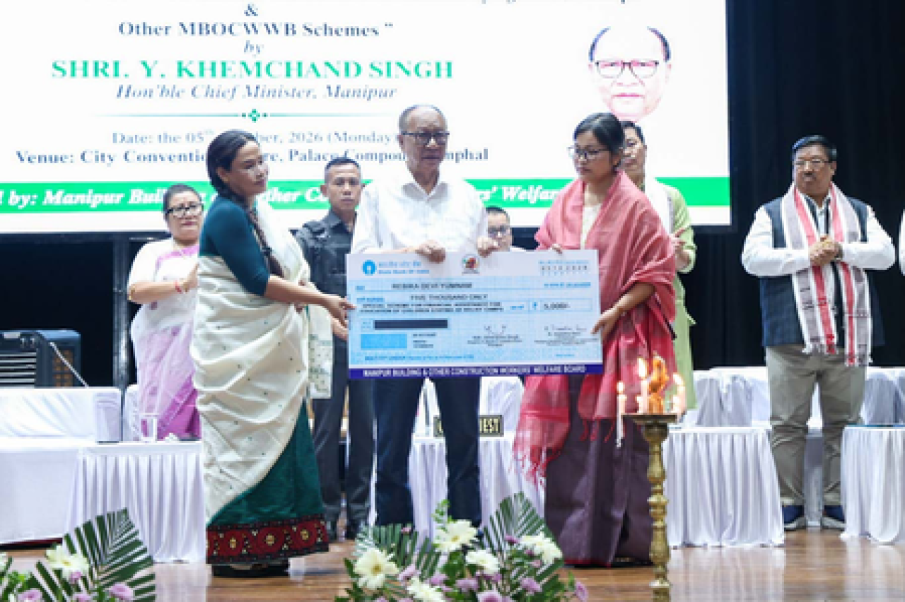 मणिपुर सरकार हिंसा प्रभावितांच्या पुनर्वसनासाठी कार्यरत: मुख्यमंत्री खेमचंद सिंह