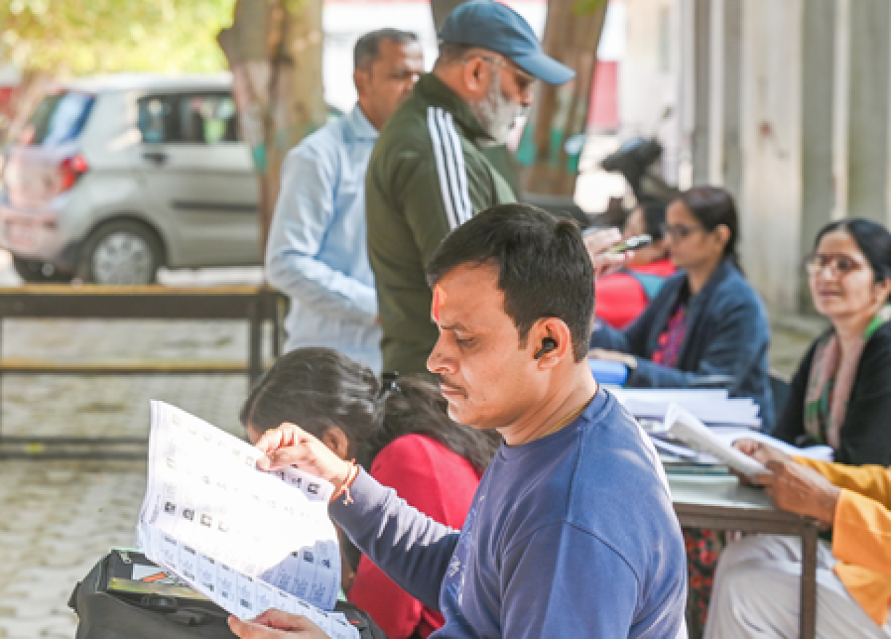 यूपी चुनाव आयोगाने 85,854 फॉर्म-7 च्या दाव्याला दिला खोटा ठरवणारा उत्तर यूपी चुनाव आयोगाने 85,854 फॉर्म-7 च्या दाव्याला दिला खोटा ठरवणारा उत्तर